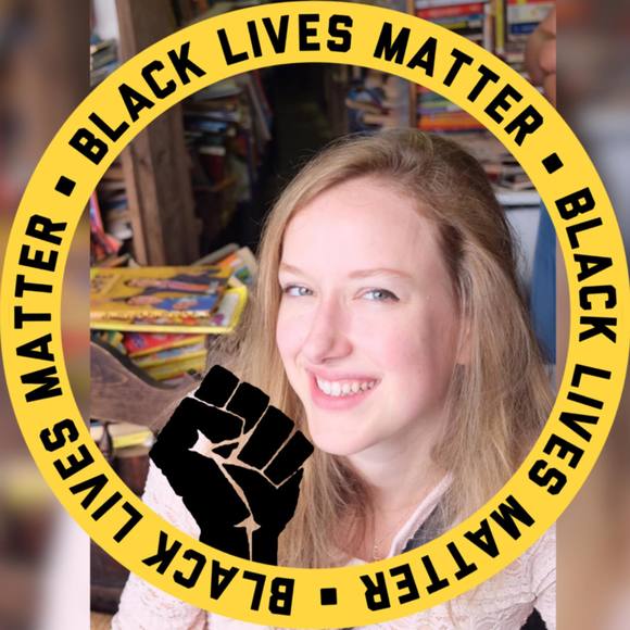 Meet your Posher, Caroline - Picture 1 of 1